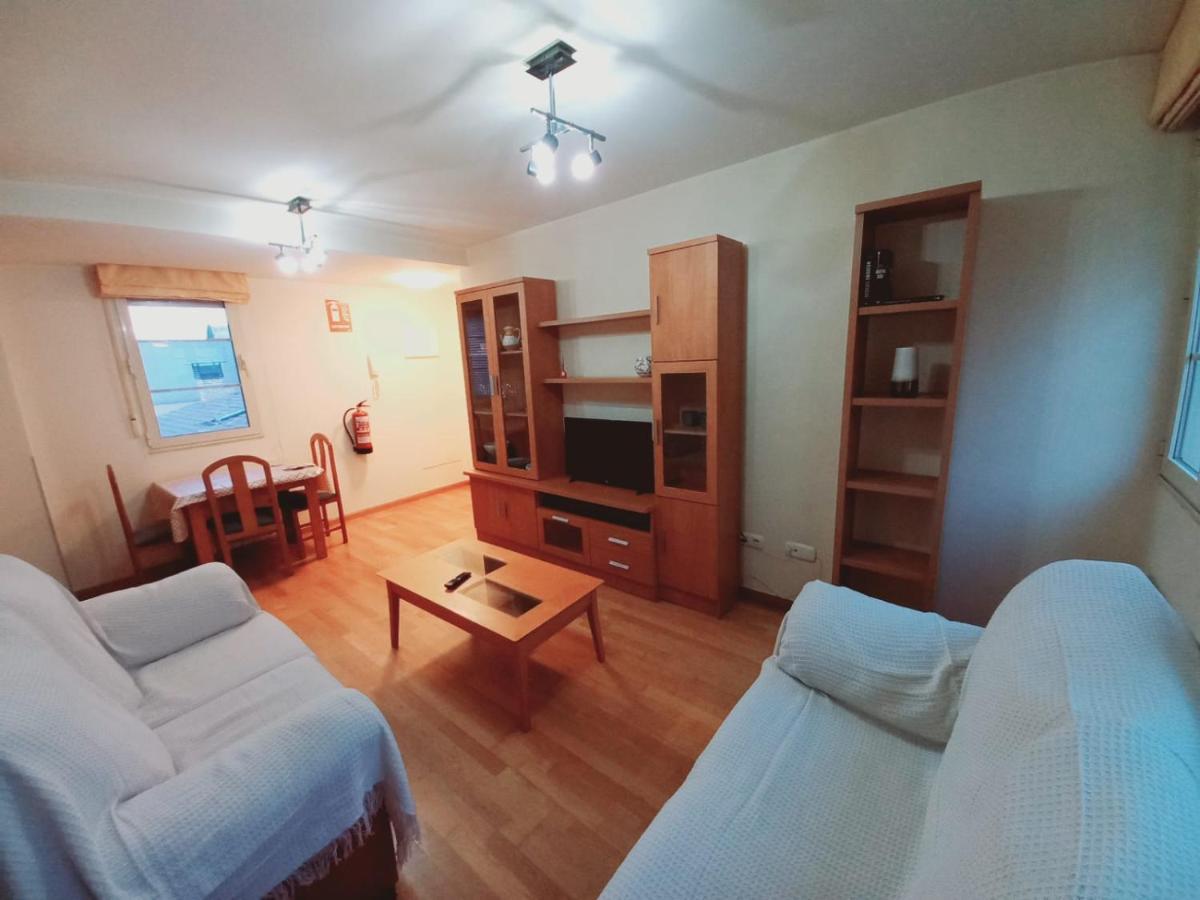 Apartamento Centrico Para 3 Con Wifi Y Garaje Tudela de Duero Bagian luar foto