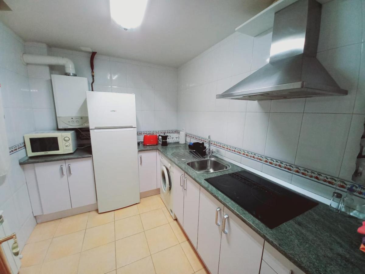 Apartamento Centrico Para 3 Con Wifi Y Garaje Tudela de Duero Bagian luar foto